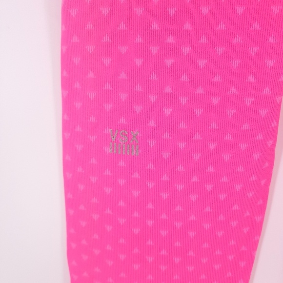 🎈Victoria's Secret Cold Weather Seamless Tight - Picture 5 of 8